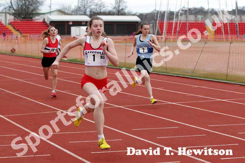 Under-15 girls 200 metres, Gateshead Open.